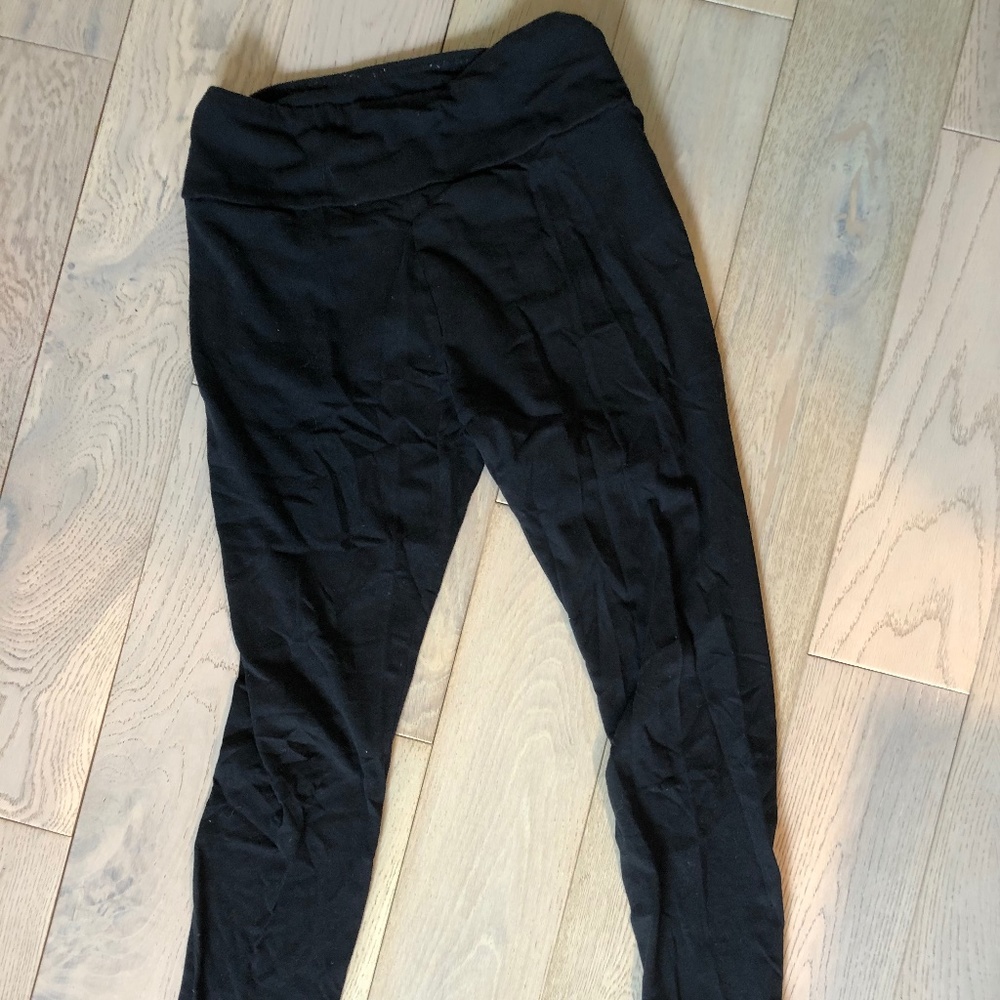 Wild Fang Leggings